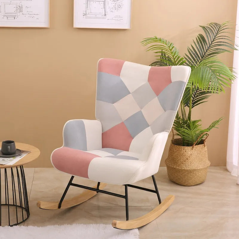 Fauteuil à bascule en tissu Mid-Century avec pieds en bois et lin patchwork