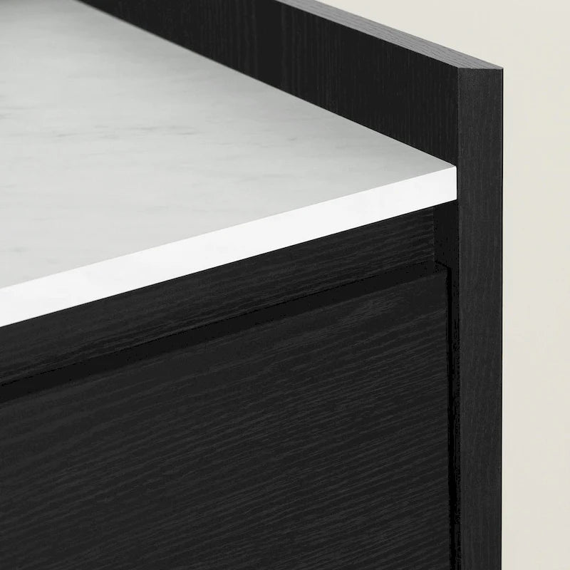 Commode Glam avec 5 tiroirs, plateau en faux marbre et pieds en laiton