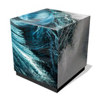 Table basse en verre artistique biseauté à impression inversée Saphir Océan avec piètement plinthe noir